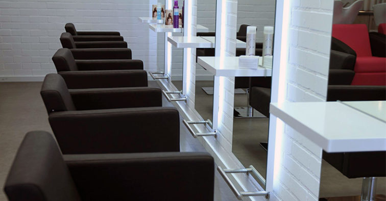 SALON BUBBLES